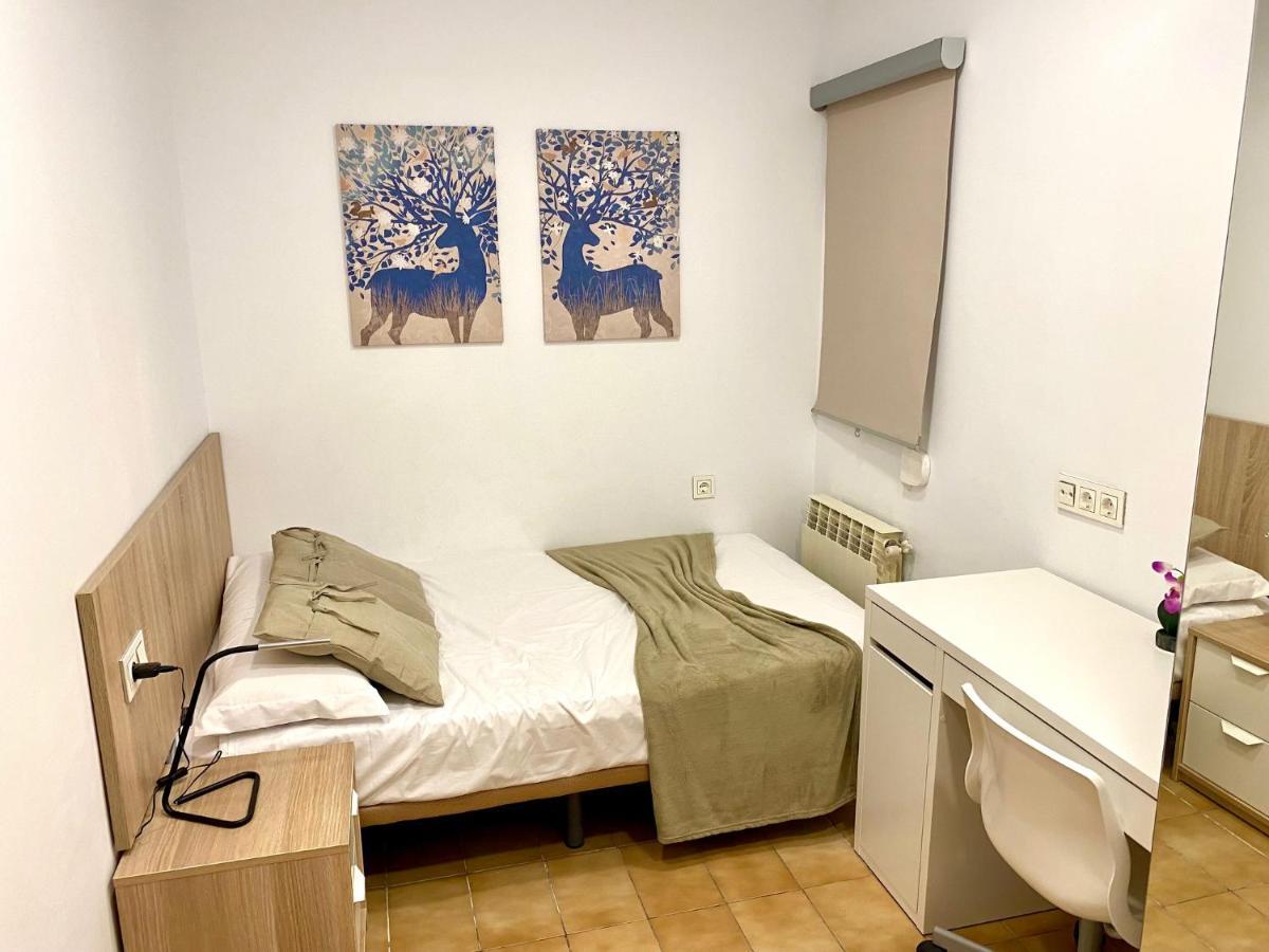 Apartamento Piso céntrico con Parking a 20min de Barcelona Terrassa Exterior foto
